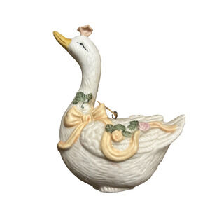Vintage Victorian Swan Christmas Ornament House Of LLoyd Tree Decoration